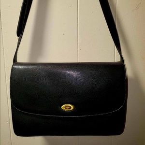 GORGEOUS Vintage COACH Shoulder bag! 👜